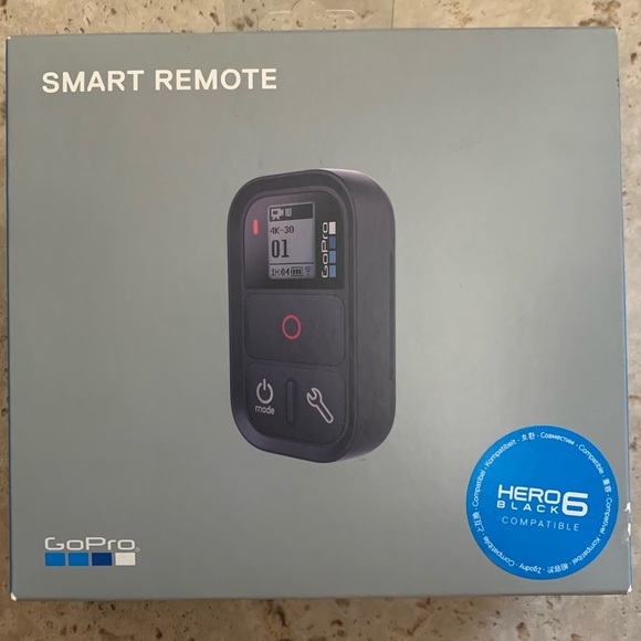 GoPro Smart Remote (GoPro Official Accessory)